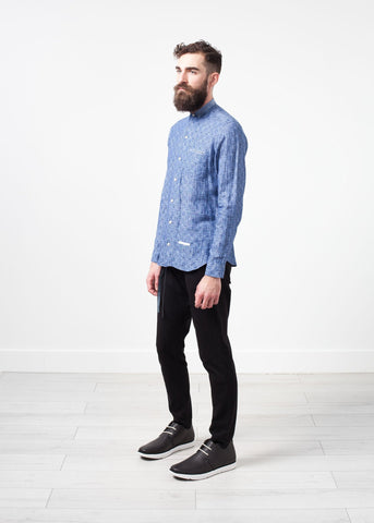 Image of Linen Button Up in Blue Diamond