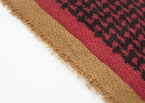 Image of Houndstooth Square in Rouge